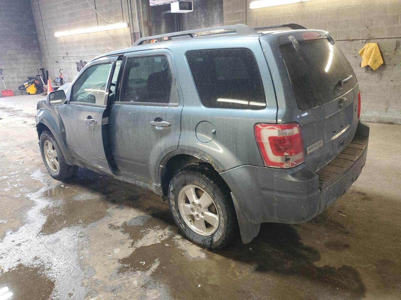 2012 Ford Escape - Image 2