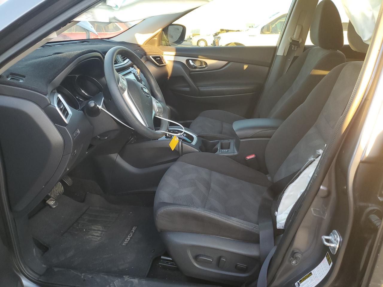 2016 Nissan Rogue - Image 7