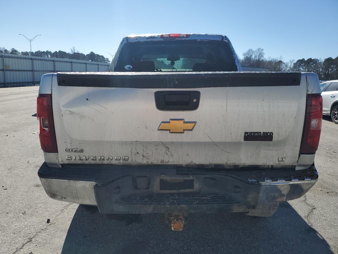 2012 Chevrolet Silverado - Image 6