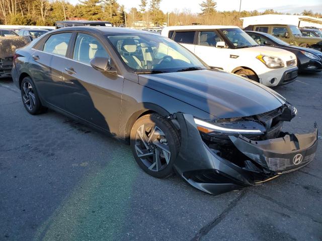  HYUNDAI ELANTRA 2024 Silver