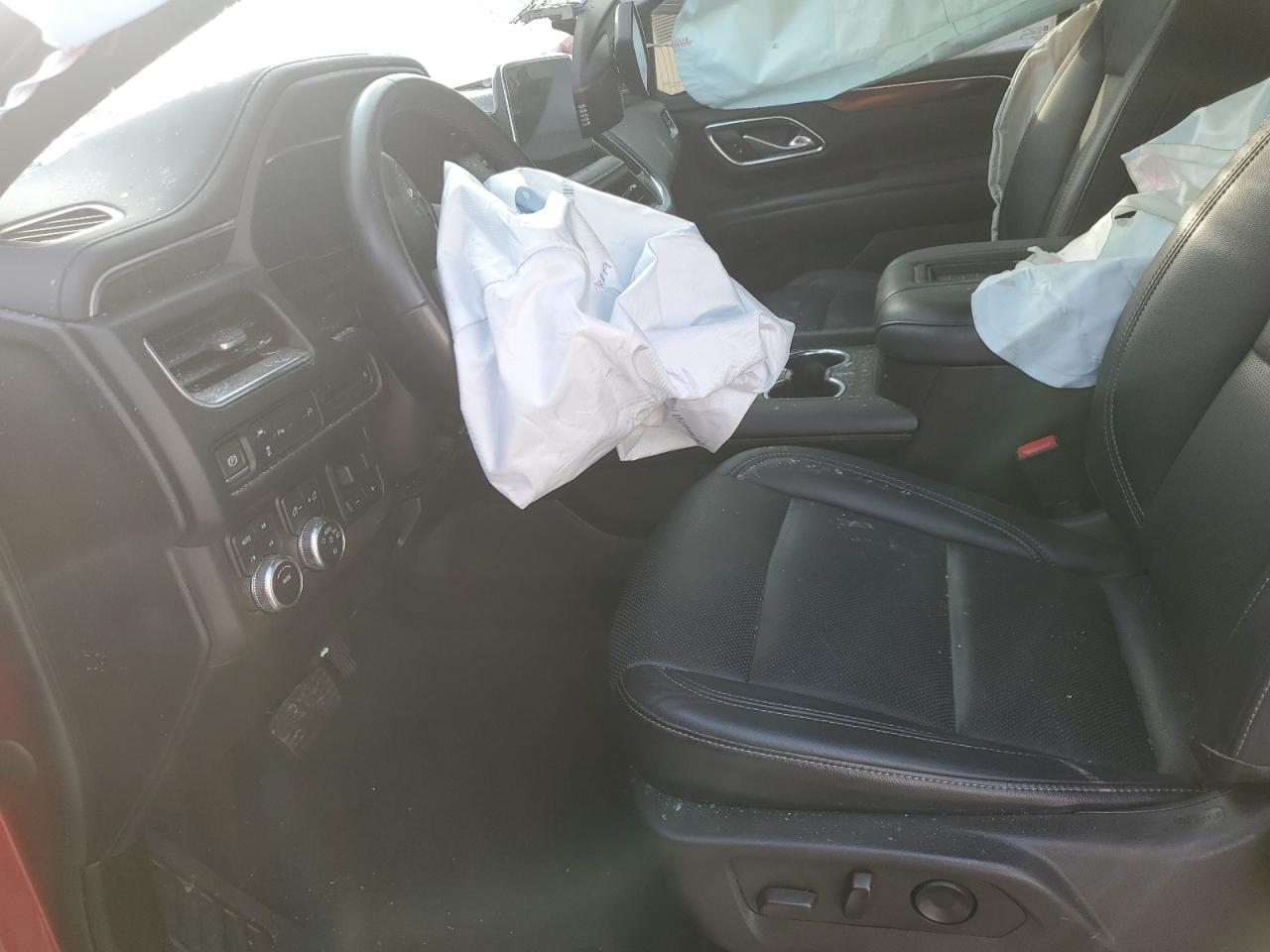 2022 GMC Yukon - Image 7