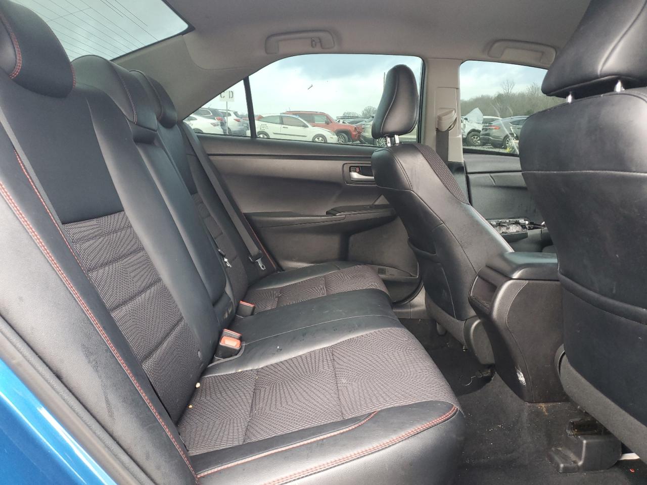 2017 Toyota Camry - Image 11