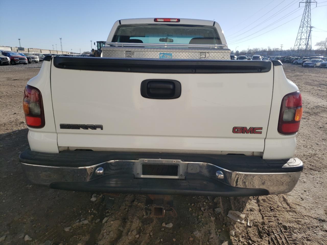 2000 GMC Sierra - Image 6