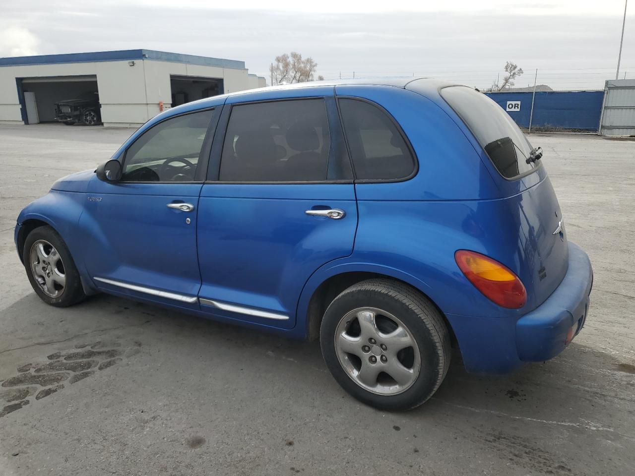 2003 Chrysler PT Cruiser - Image 2