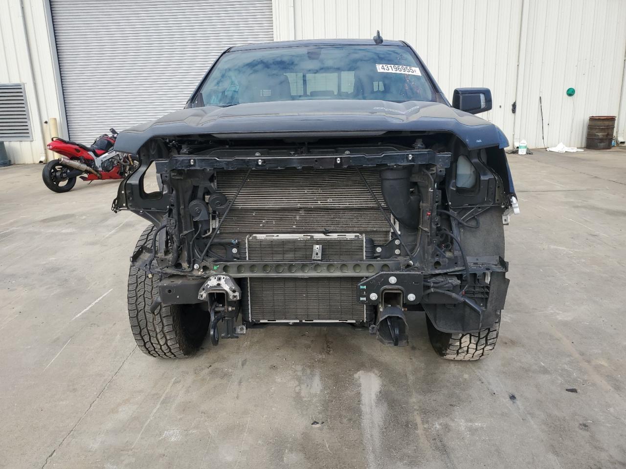 2020 GMC Sierra - Image 5