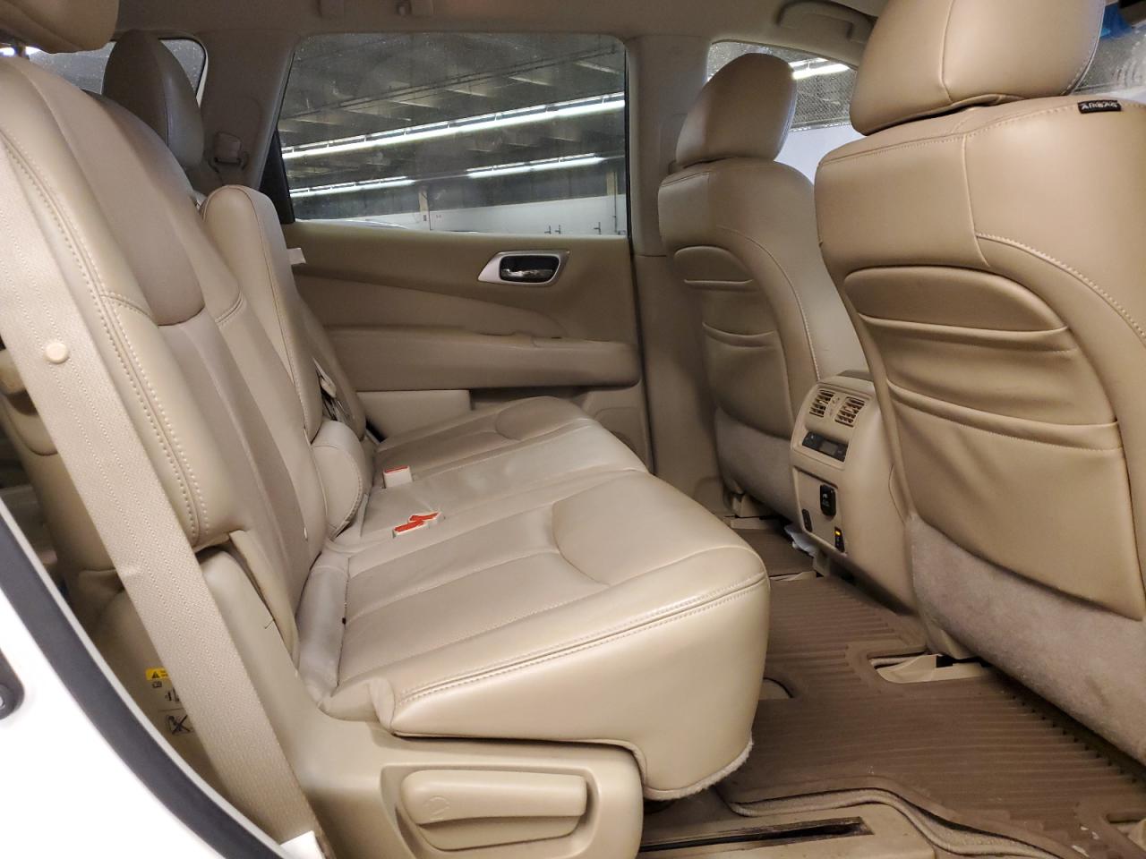 2013 Nissan Pathfinder - Image 11