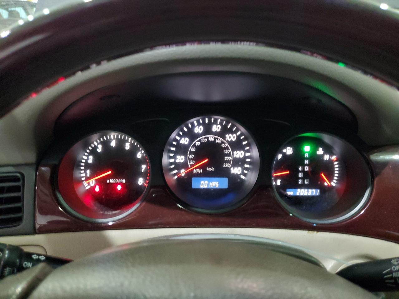 2003 Lexus ES - Image 9