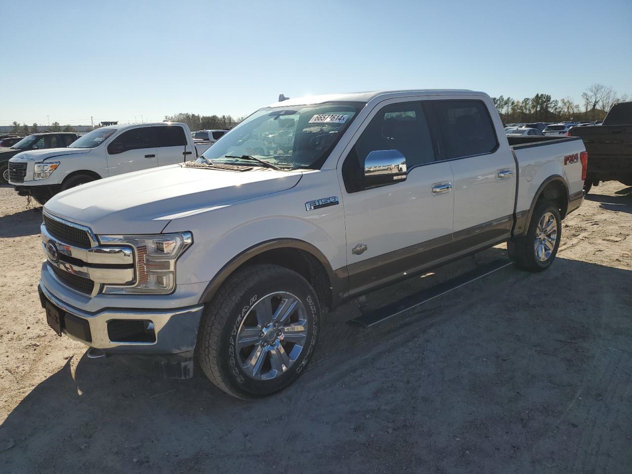 VIN 1FTEW1E42KFA79533 2019 FORD F-150 no.1