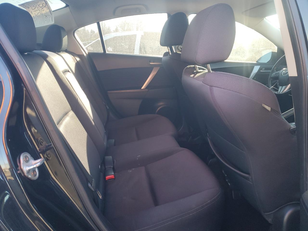 2010 Mazda 3 - Image 10