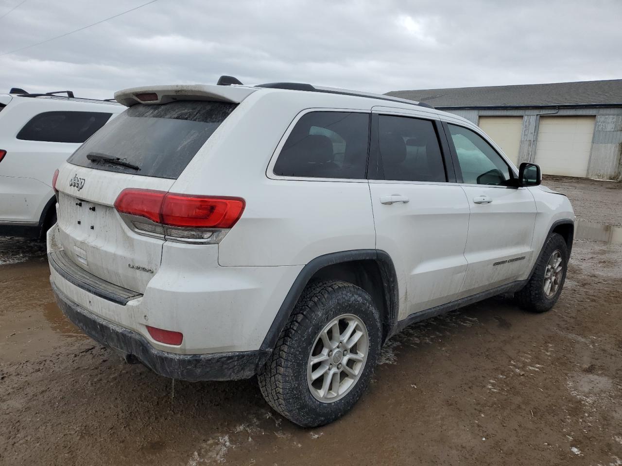 2018 Jeep Grand Cherokee - Image 3