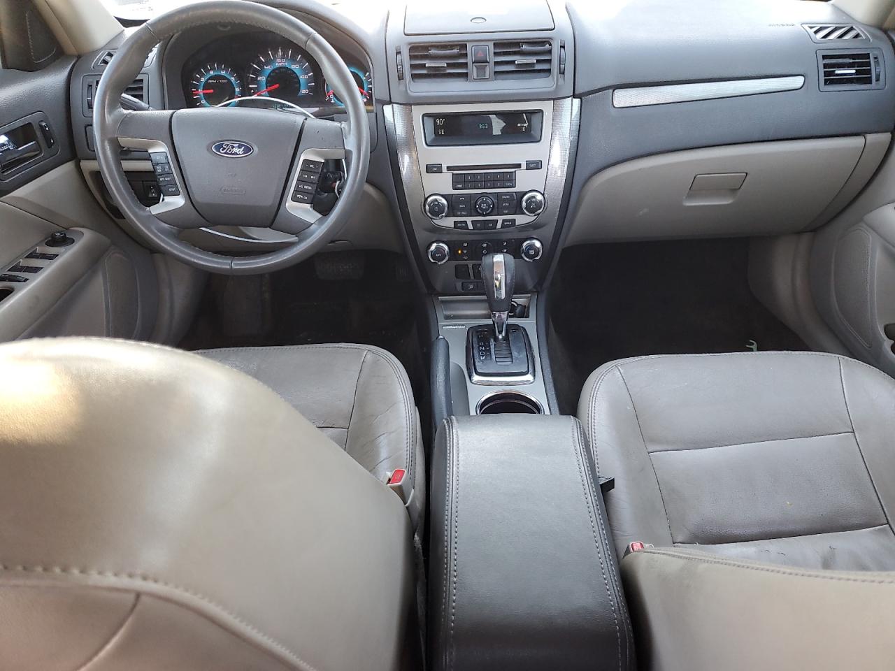 2011 Ford Fusion - Image 8