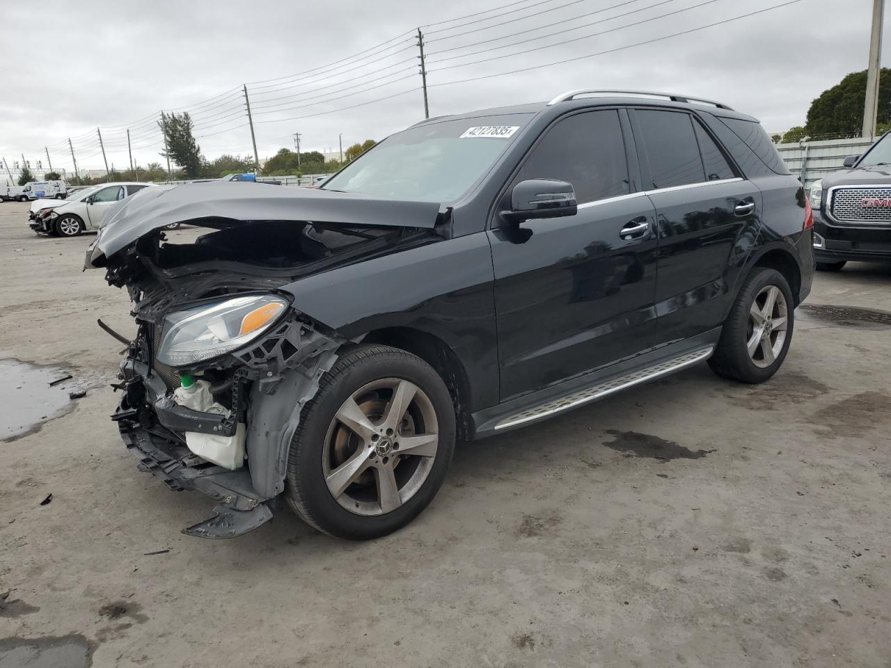 2018 Mercedes-Benz GLE - Image 1