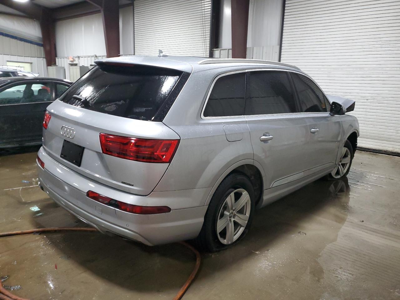 2017 Audi Q7 - Image 3
