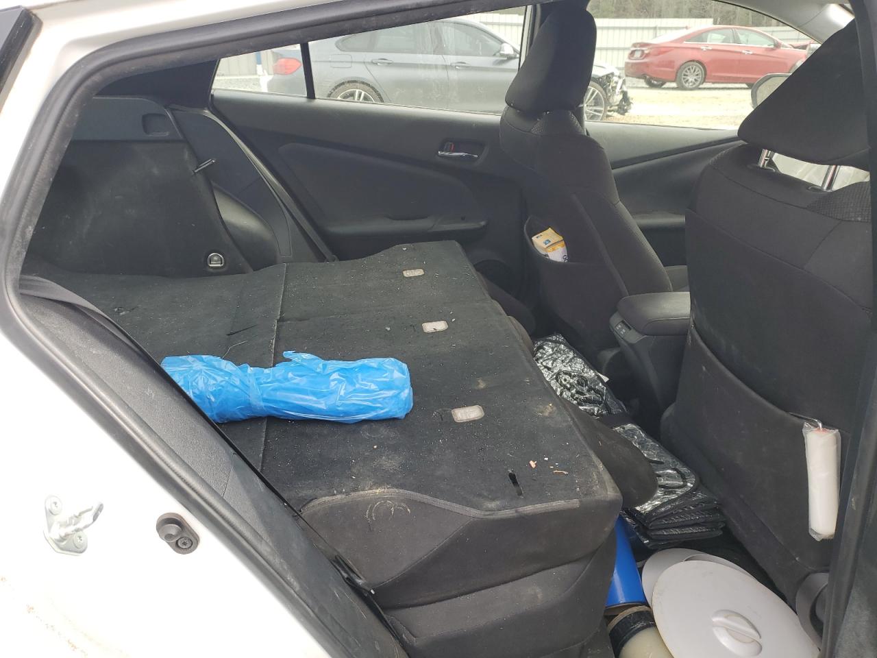 2021 Toyota Prius - Image 10