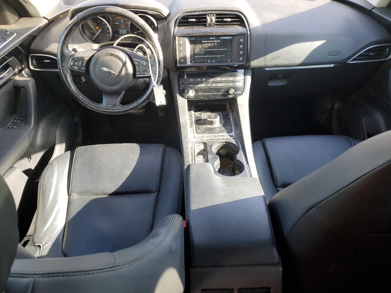 2017 Jaguar F-Pace - Image 8