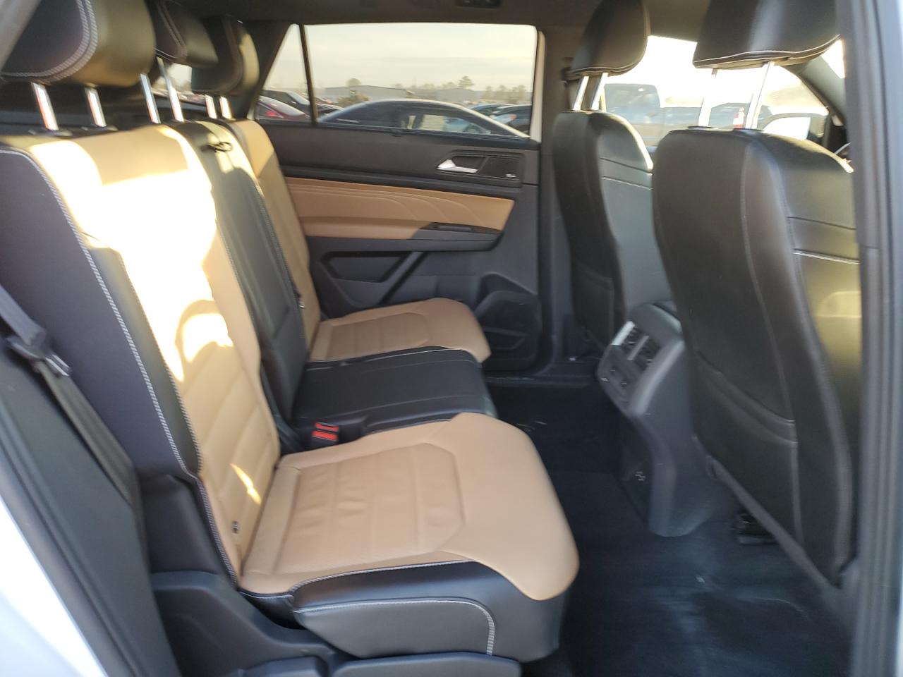 2022 Volkswagen Atlas Cross Sport Sel Premium R-Line VIN: 1V2FE2CA5NC219925 Lot: 87932325