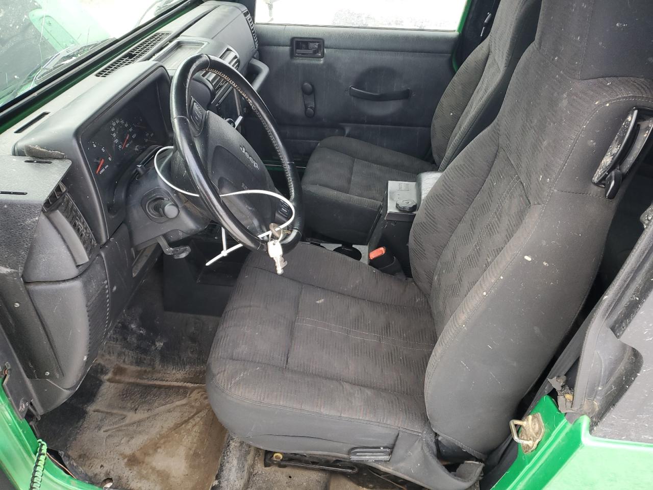 2004 Jeep Wrangler - Image 7