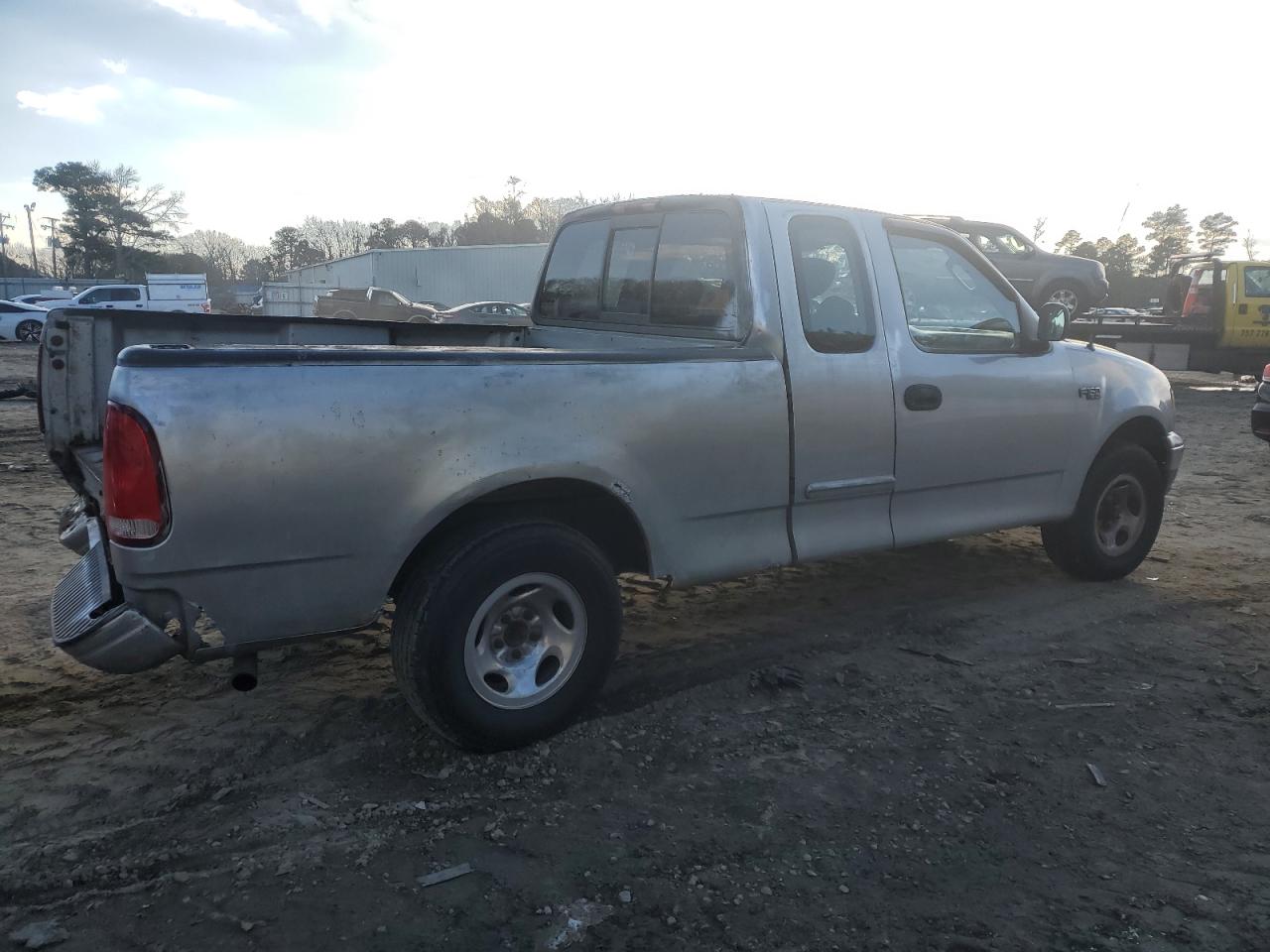 2003 Ford F-150 - Image 3