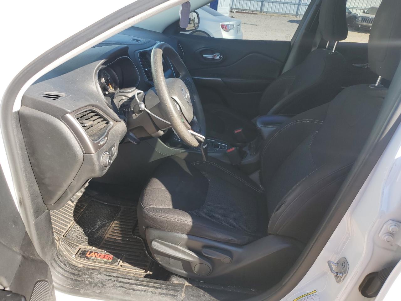 2019 Jeep Grand Cherokee - Image 7