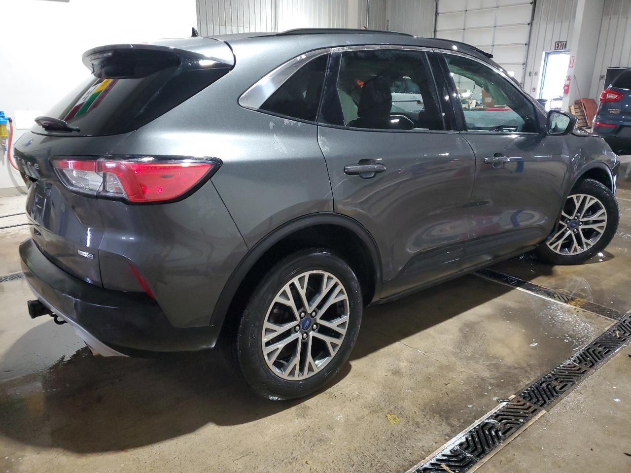 2020 Ford Escape - Image 3