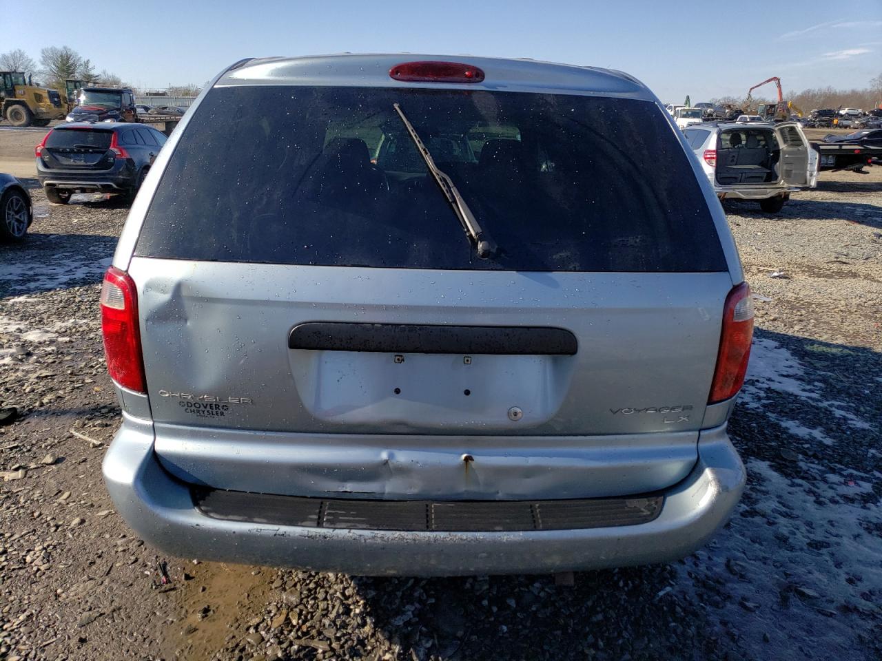 2003 Chrysler Voyager - Image 6