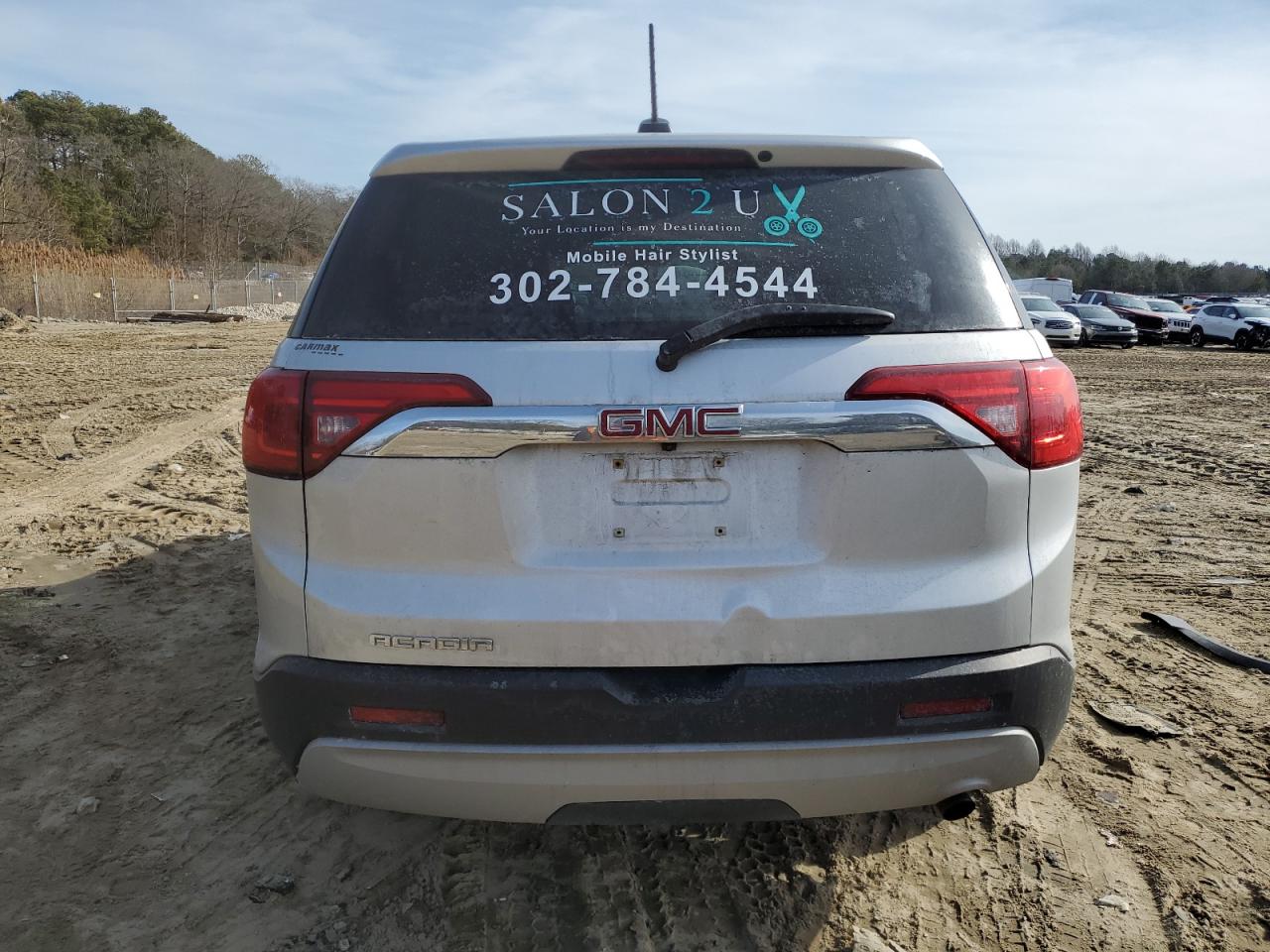 2017 GMC Acadia - Image 6