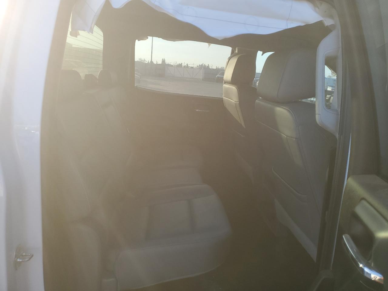 2018 GMC Sierra - Image 10