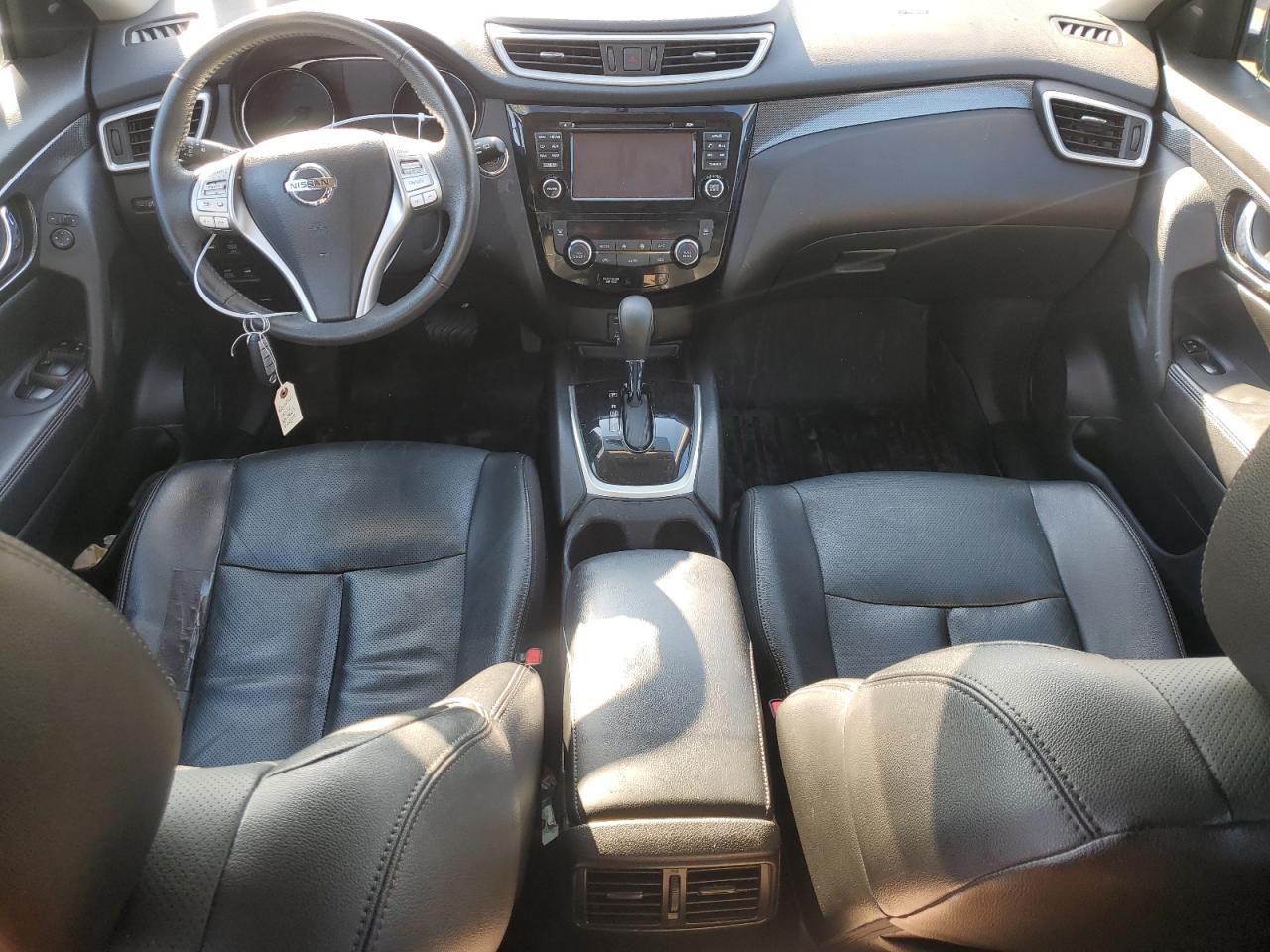 2016 Nissan Rogue - Image 8