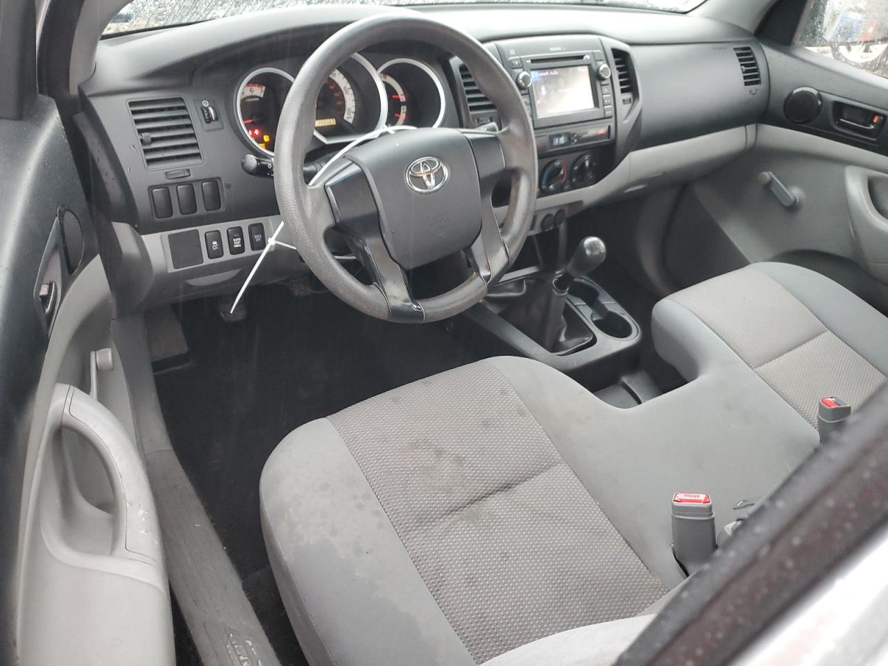 2013 Toyota Tacoma - Image 8