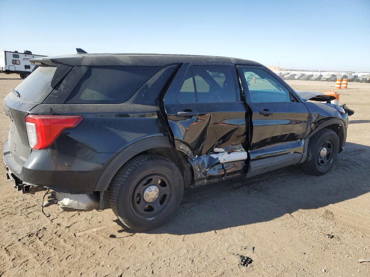 2022 Ford Explorer - Image 3