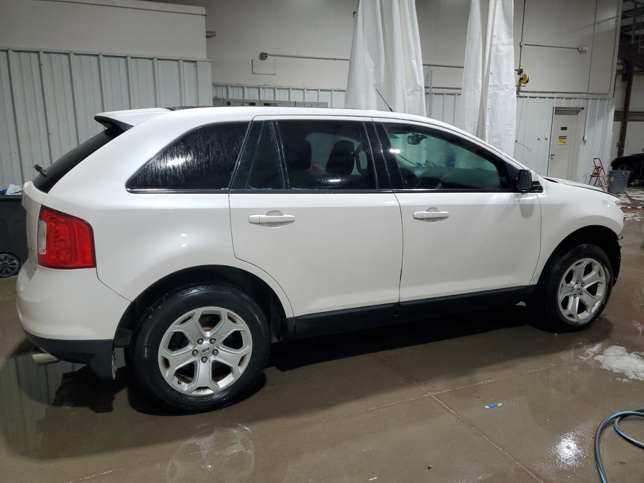 2012 Ford Edge - Image 3