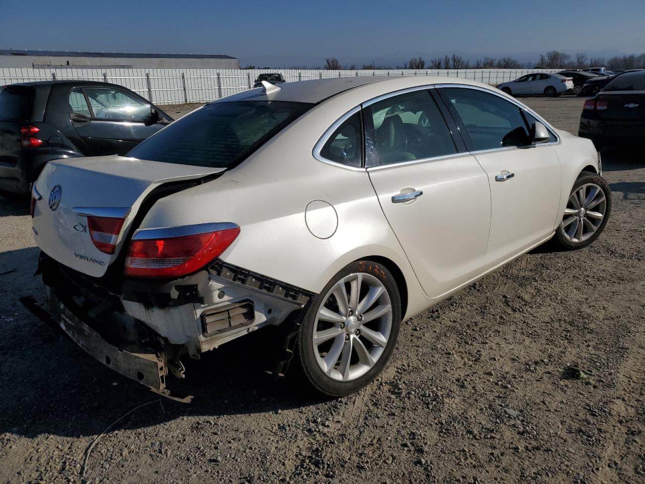 2012 Buick Verano - Image 3