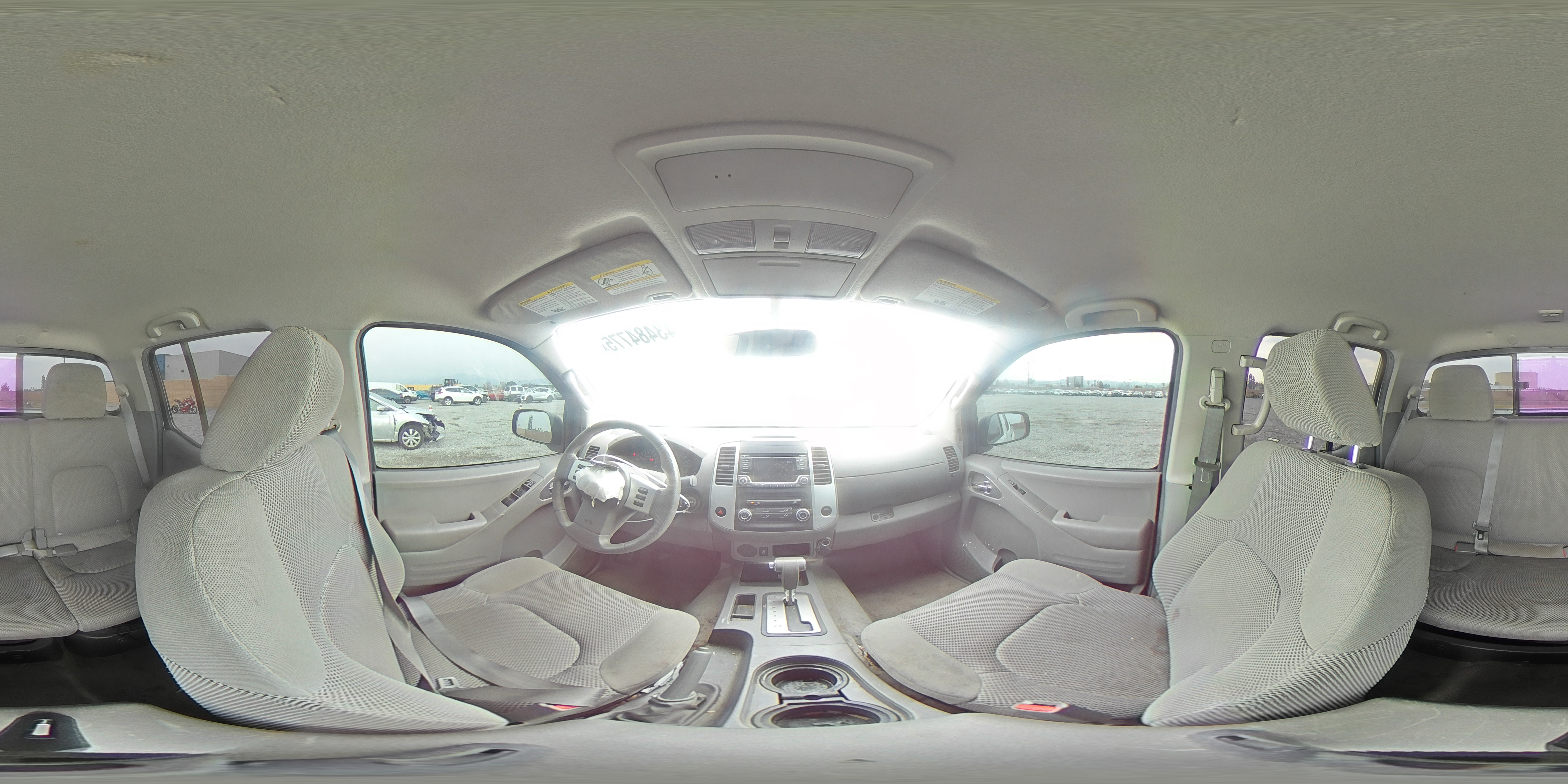 2015 Nissan Navara (Frontier) - Image 12