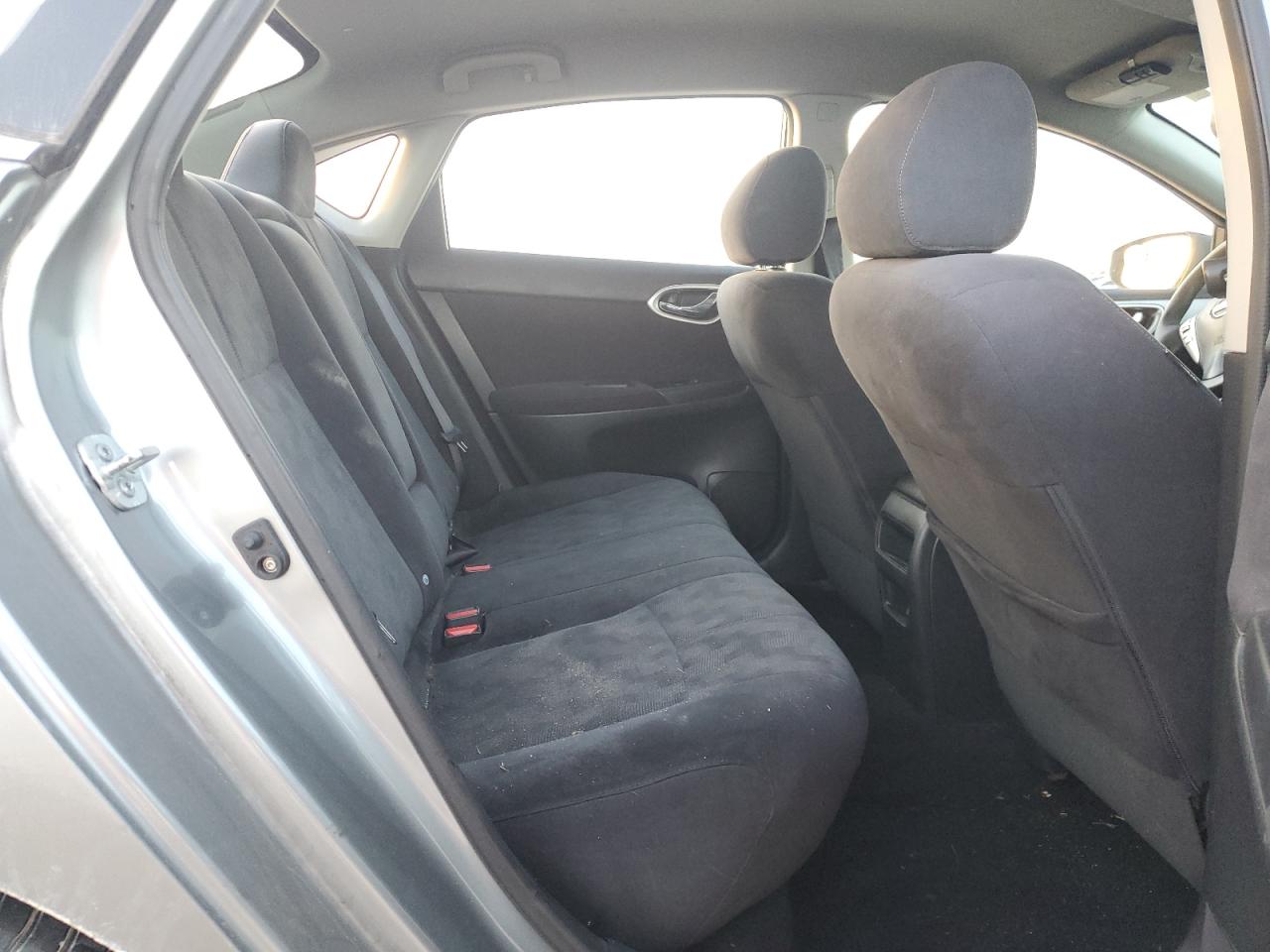 2013 Nissan Sentra - Image 11