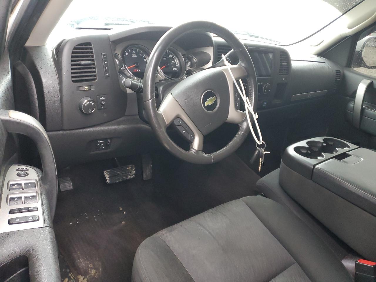 2012 Chevrolet Silverado - Image 8