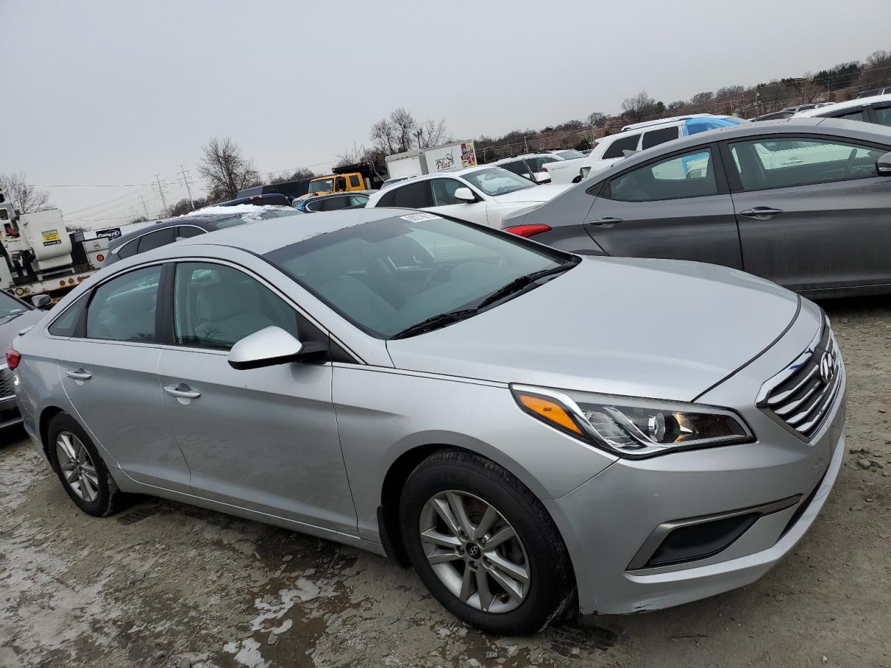 2017 Hyundai Sonata - Image 4