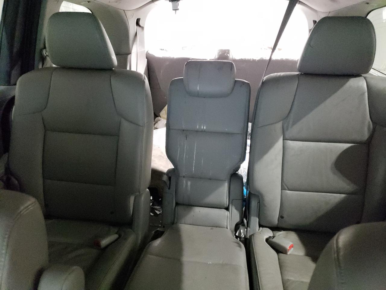2012 Honda Odyssey - Image 10