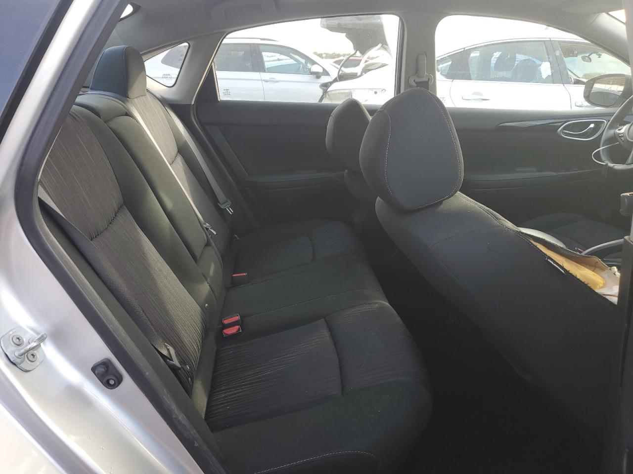 2019 Nissan Sentra - Image 10