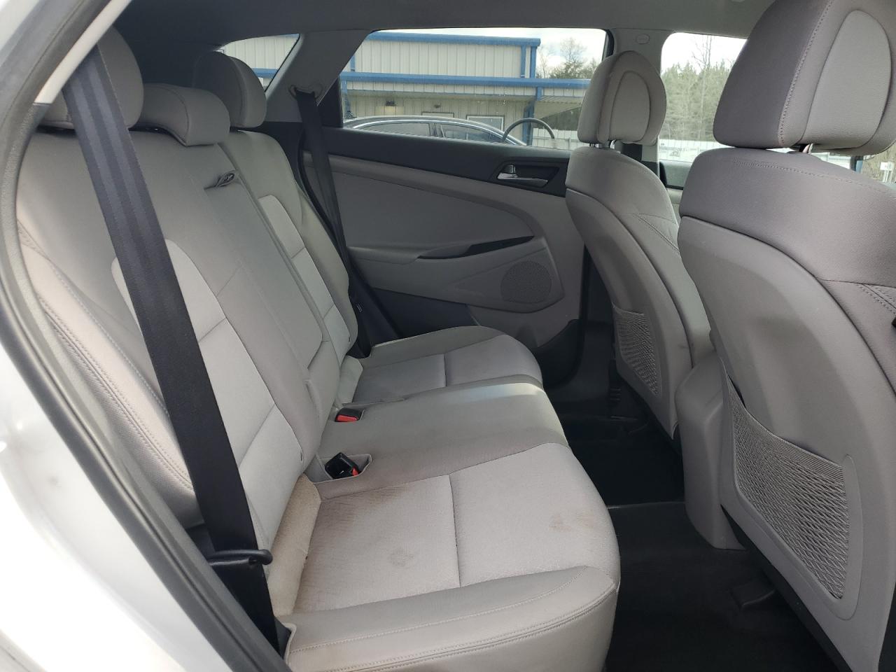 2016 Hyundai Tucson - Image 11