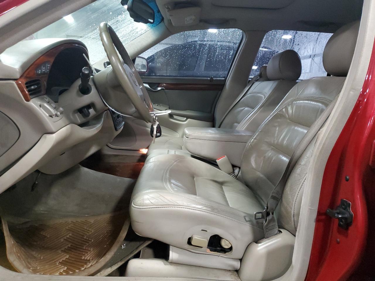 2002 Cadillac De Ville - Image 7