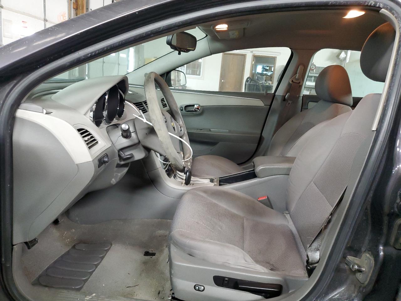 2011 Chevrolet Malibu - Image 7