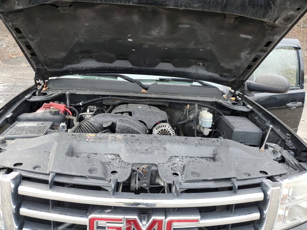 2012 GMC Sierra - Image 13