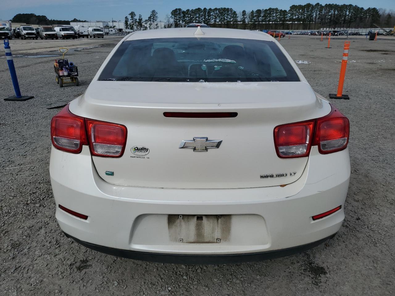 2014 Chevrolet Malibu - Image 6