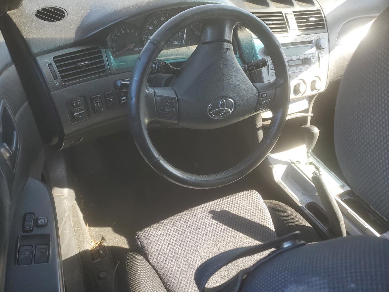 2005 Toyota Camry Solara - Image 8