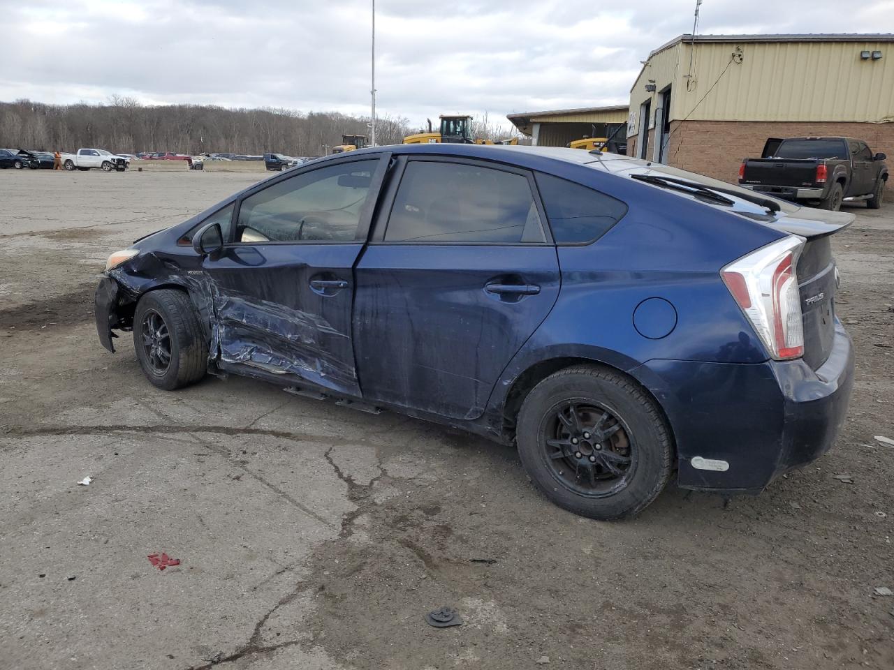 2013 Toyota Prius - Image 2