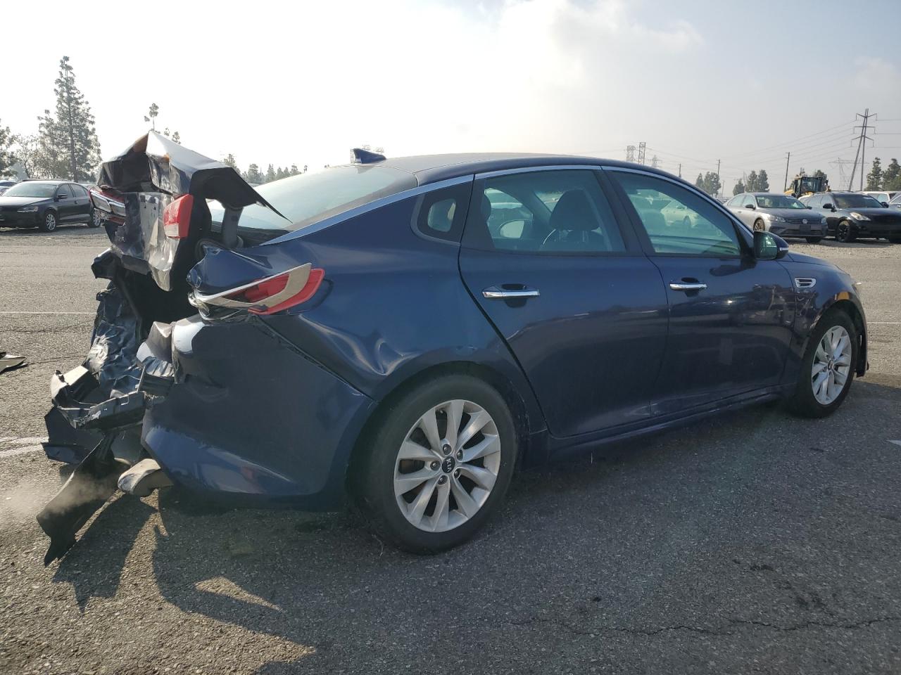 2017 Kia Optima - Image 3