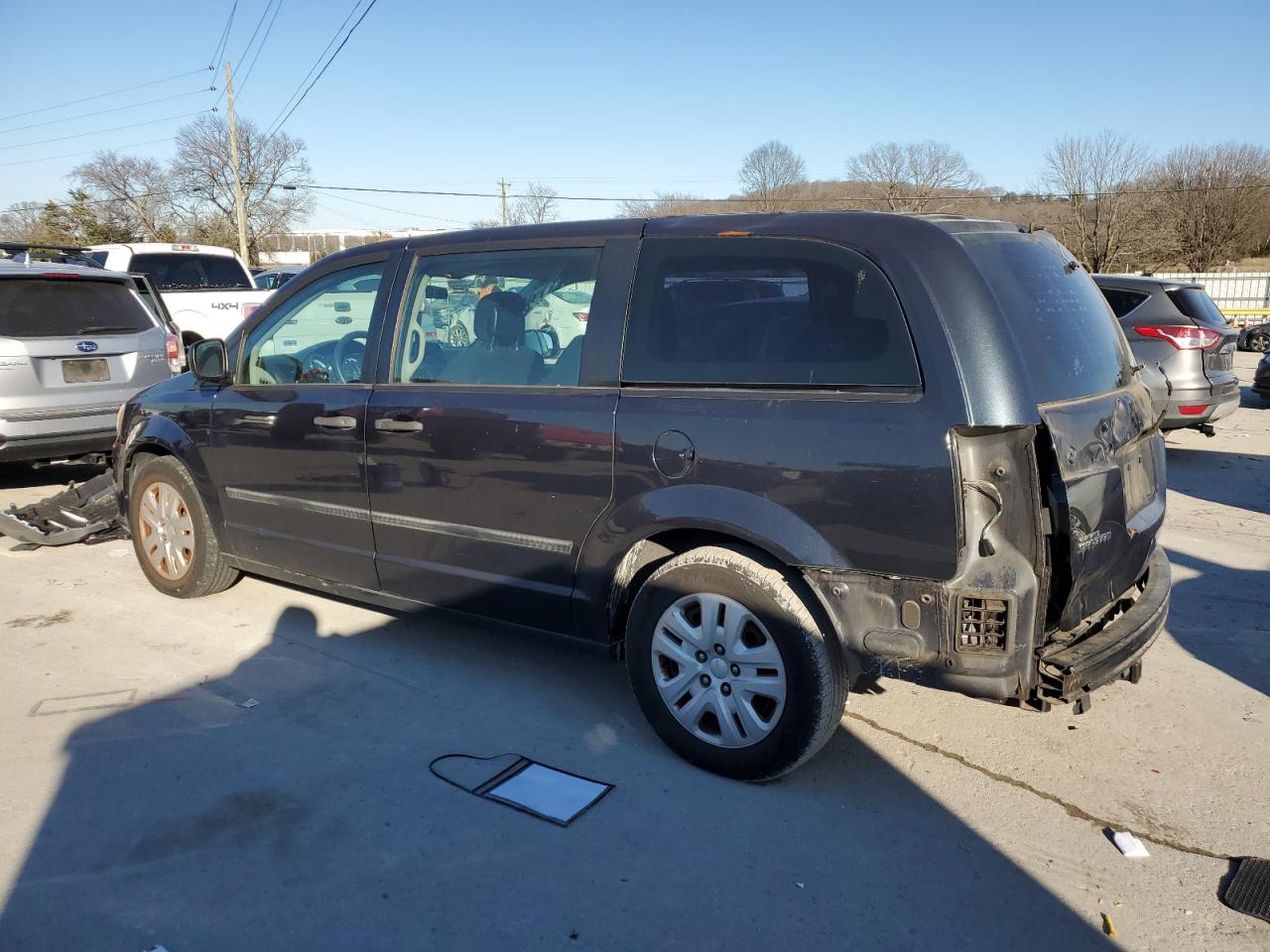 2014 Dodge Caravan - Image 2