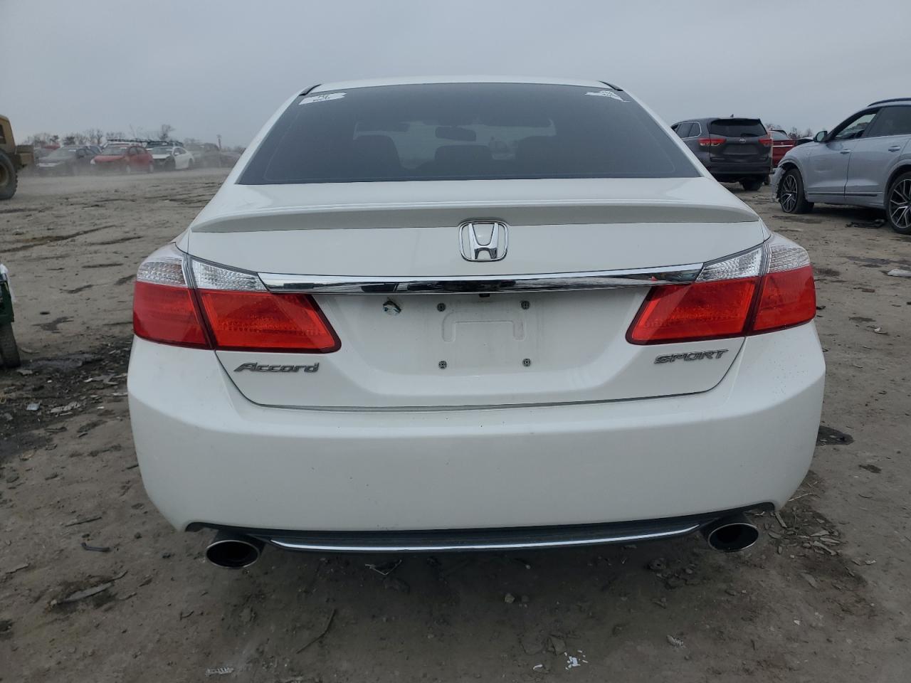 2014 Honda Accord - Image 6