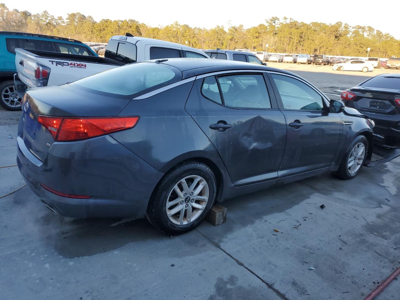 2011 Kia Optima - Image 3