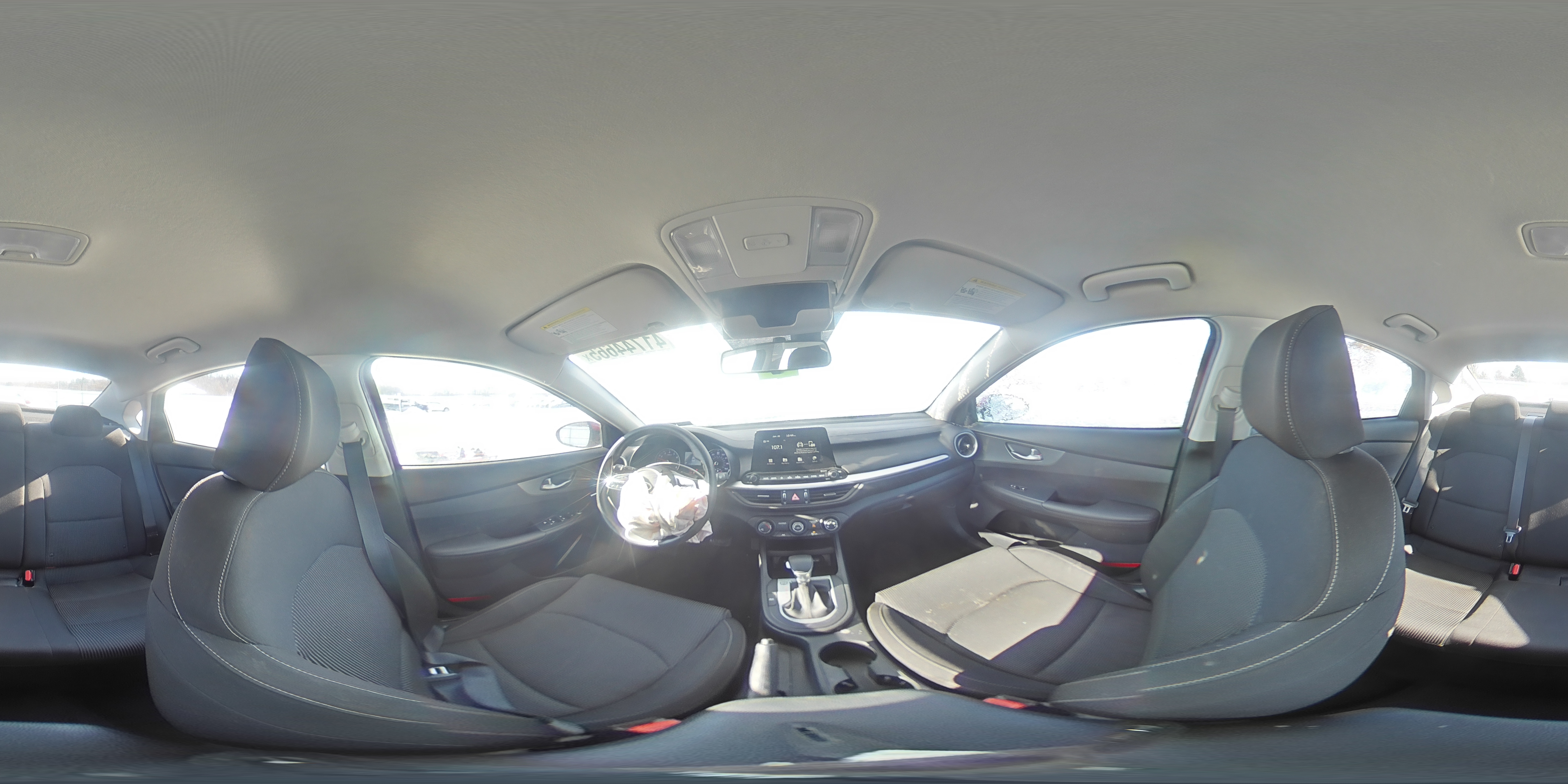 2020 Kia Forte - Image 12